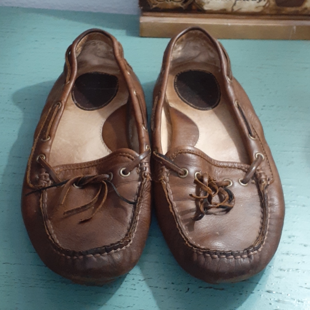 FRYE LOAFERS SZ 7.5 WOS